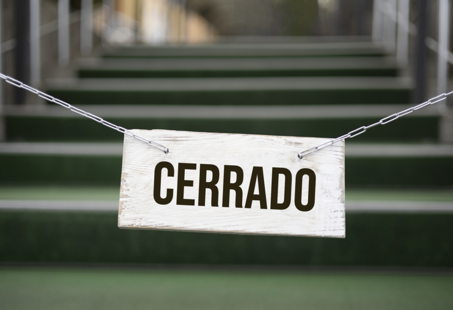 Cerramos hasta el 12 de enero Cerramos hasta el 12 de enero